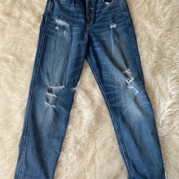 Hollister Women's Ultra High-Rise Mom Jeans Distressed‎ Button Up Closure 5R - Picture 2 of 8